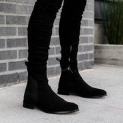 THE CLASSIC BLACK CHELSEA BOOTS - Modern Icon