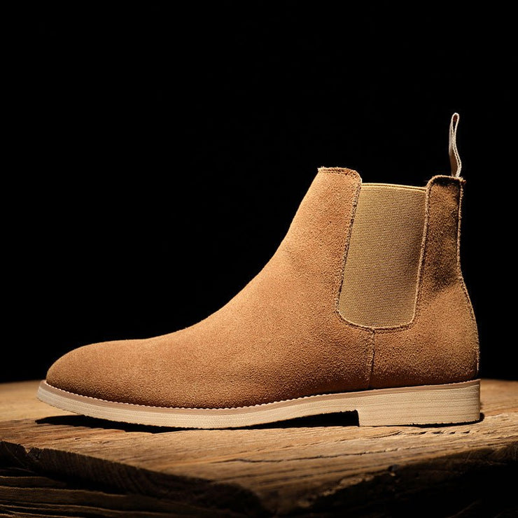 THE CLASSIC TAN CHELSEA BOOTS - Modern Icon